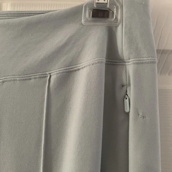 Athleta Mint Green Wide-Leg Pants with Elastic Waistband - Picture 3 of 4